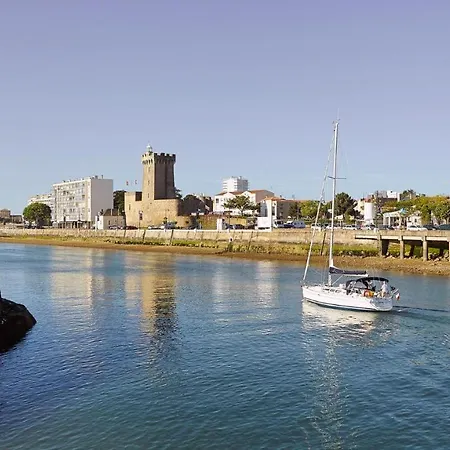 Les Pins - 3 Pieces - Vue Sur Piscine - 600m - D'olonne *
