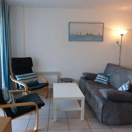 Les Pins - 3 Pieces - Vue Sur Piscine - 600m - D'olonne 公寓 莱萨布勒-多洛讷