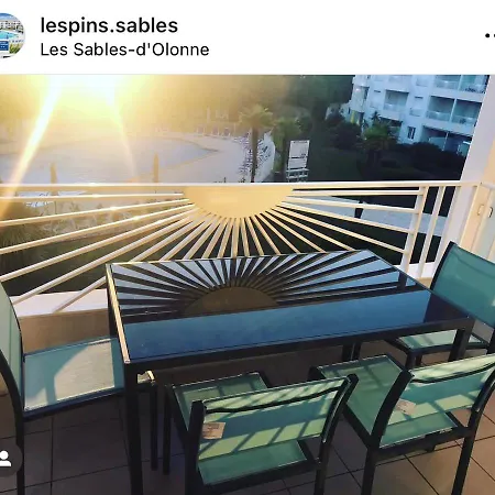 Les Pins - 3 Pieces - Vue Sur Piscine - 600m - D'olonne 公寓 莱萨布勒-多洛讷