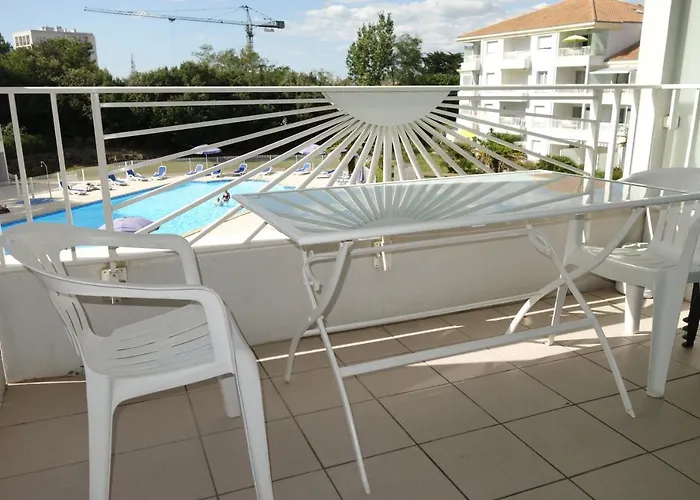 דירה Les Pins - 3 Pieces - Vue Sur Piscine - 600m - D'olonne Les Sables-dʼOlonne