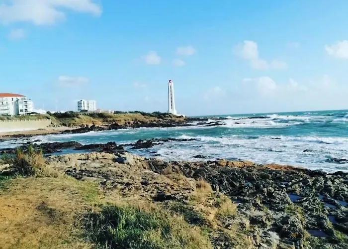 Les Pins - 3 Pieces - Vue Sur Piscine - 600m - D'olonne Les Sables-dʼOlonne